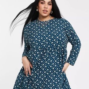 Never worn! Cute patterned dress for work, date nights or brunch.